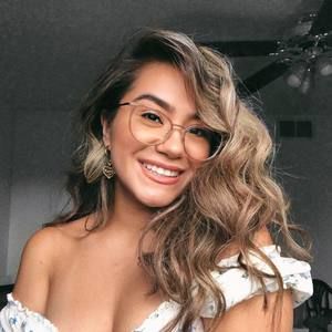 Meet your Posher, Mariannee